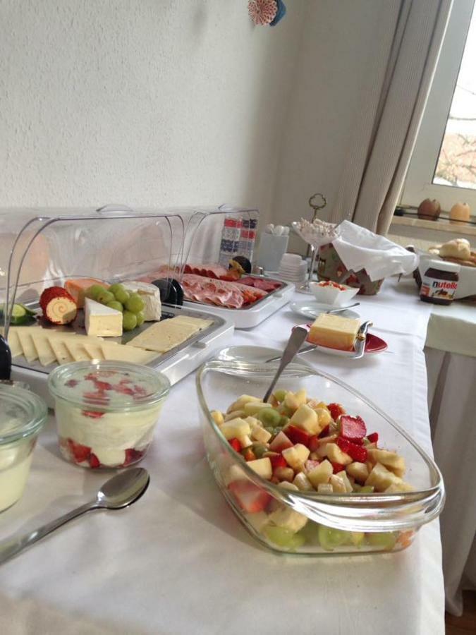 Schoppenstedt Markt Eins Gaestezimmer מראה חיצוני תמונה